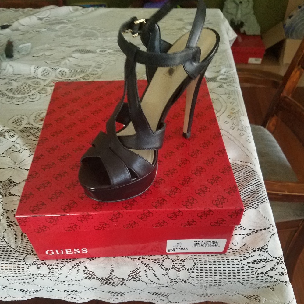 Guess Kymma shoes